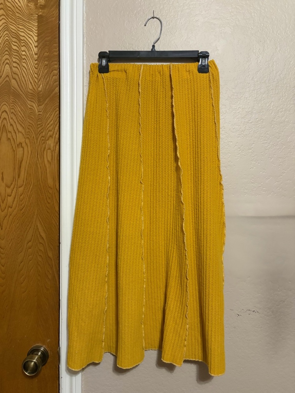 Women’s Mustard Yellow Knit A-Line Skirt